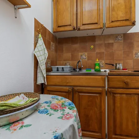 Appartamento With A Parking Space Brela, Makarska - 22678 *