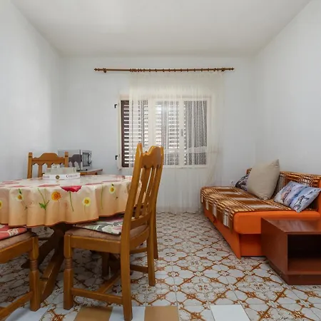 Appartamento With A Parking Space Brela, Makarska - 22678 Brela
