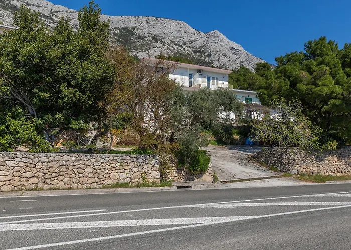 With Parking Space Brela, Makarska - 22678